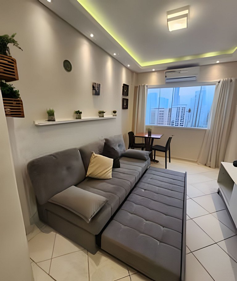 Moderno Apto no Gonzaga a UMA quadra da Praia