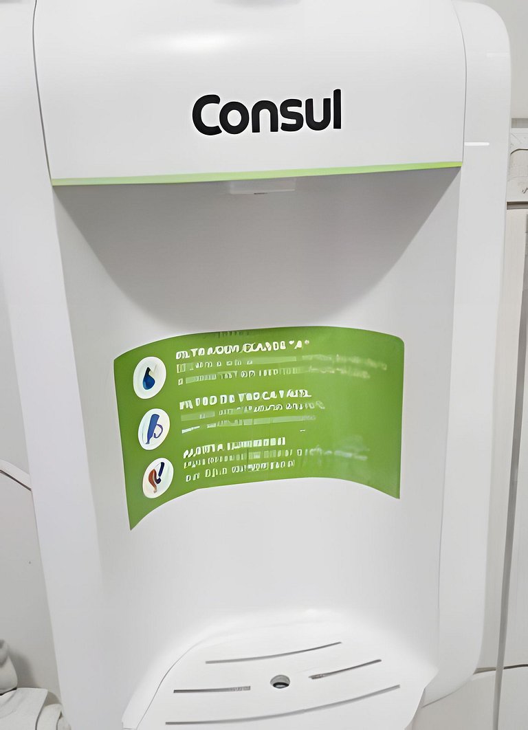 Moderno Apto no Gonzaga a UMA quadra da Praia