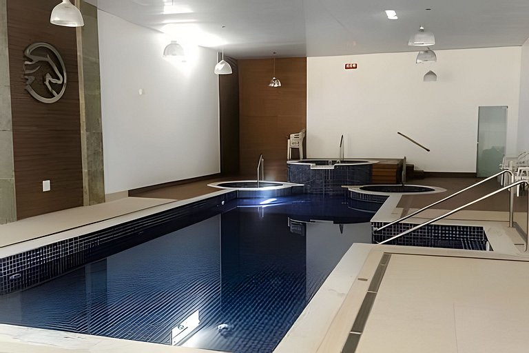 Confortável Flat Cavalinho Branco com lazer em Águas Lindóia