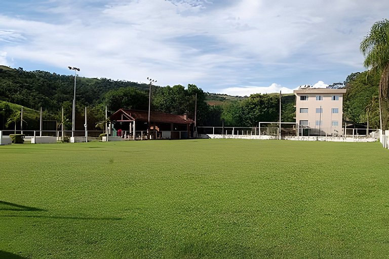 Confortável Flat Cavalinho Branco com lazer em Águas Lindóia
