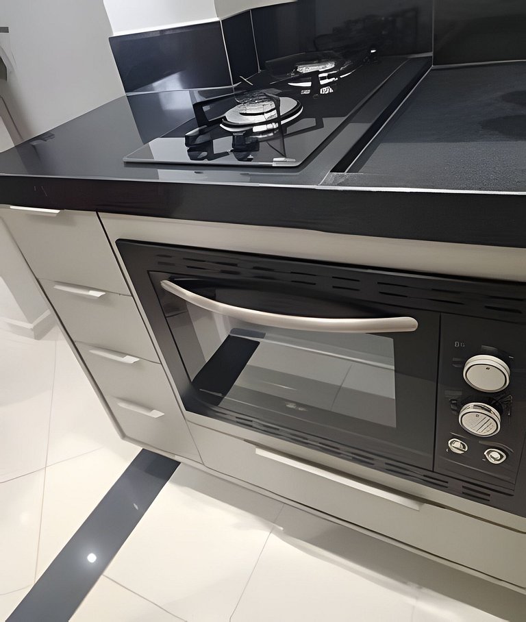 Apto no Embaré a poucos passos da praia – Santos