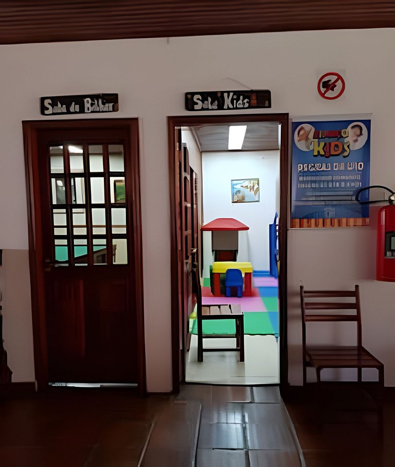 Flat Cavalinho Branco com varanda e lazer – Águas de Lindóia