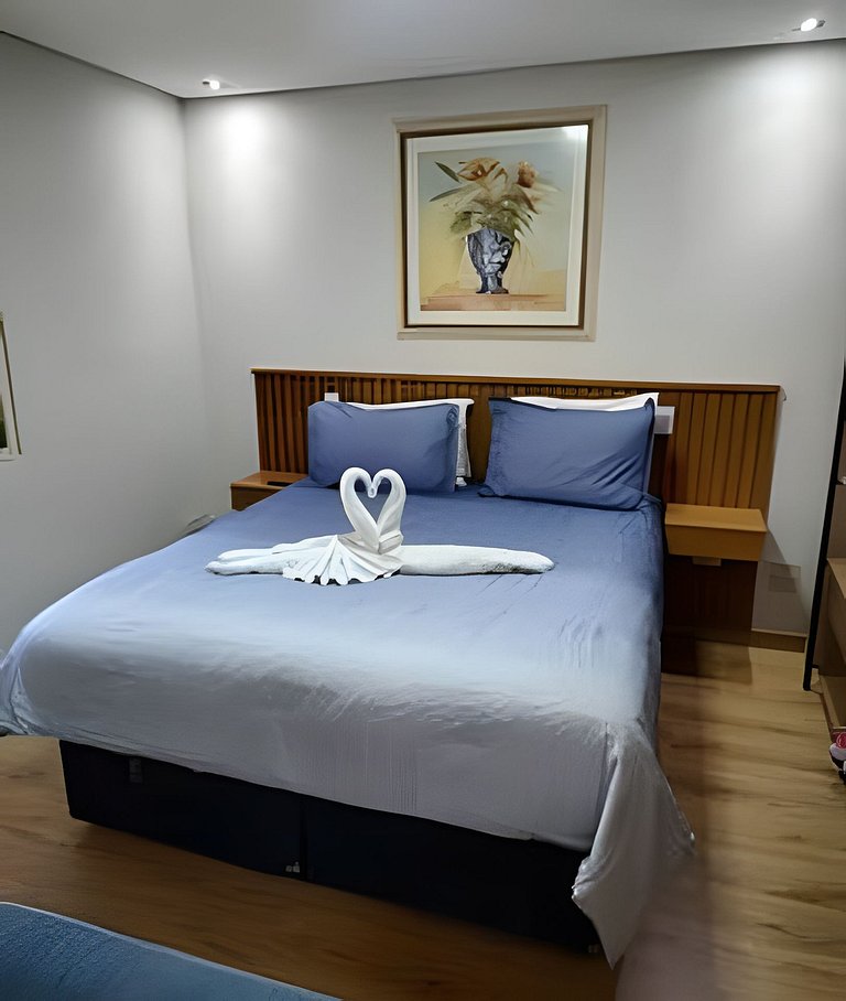 Flat Cavalinho Branco com varanda e lazer – Águas de Lindóia