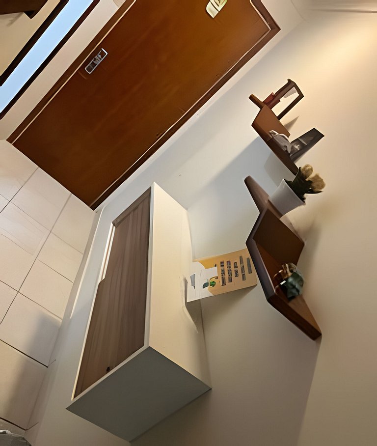 Flat Cavalinho Branco com vista para lago – Águas de Lindóia