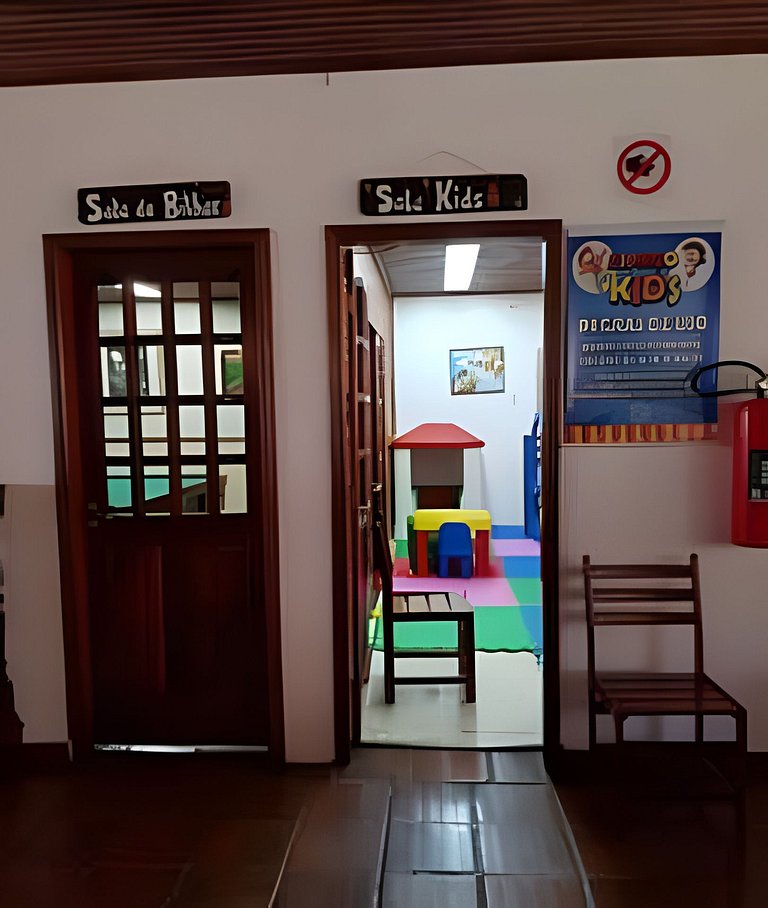 Flat Cavalinho Branco com vista para lago – Águas de Lindóia