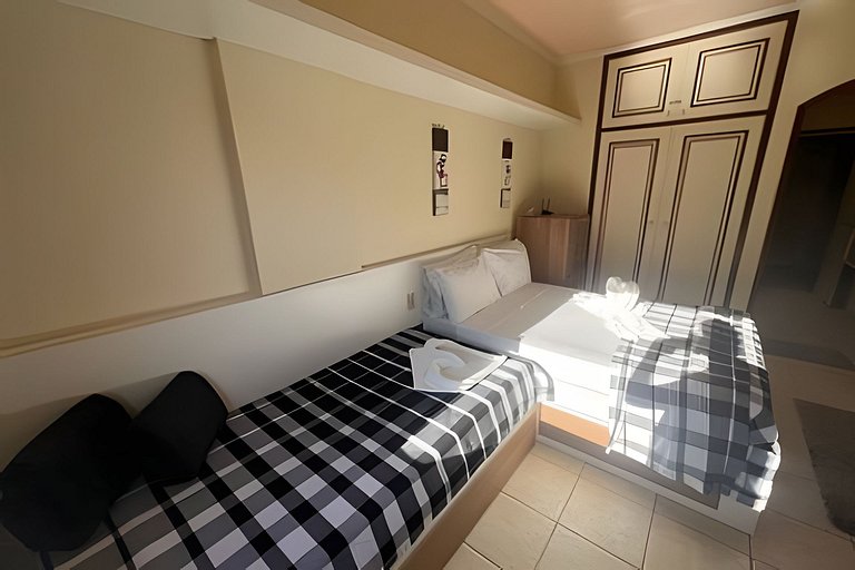 Flat Cavalinho Branco com vista para lago – Águas de Lindóia