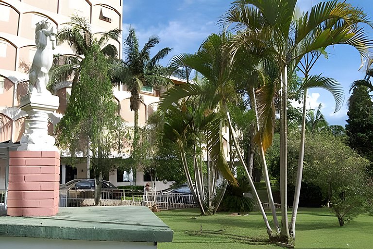 BELO Flat Cavalinho Branco com lazer em Águas de Lindóia