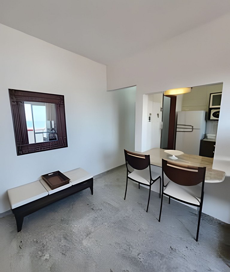 Apto Pé na Areia com Piscina – Centro Itanhaém