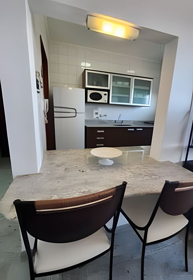 Apto Pé na Areia com Piscina – Centro Itanhaém