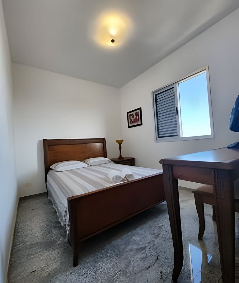 Apto Pé na Areia com Piscina – Centro Itanhaém