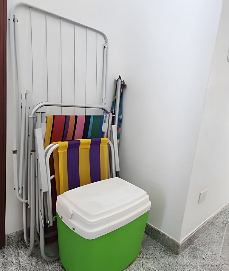 Apto Pé na Areia com Piscina – Centro Itanhaém