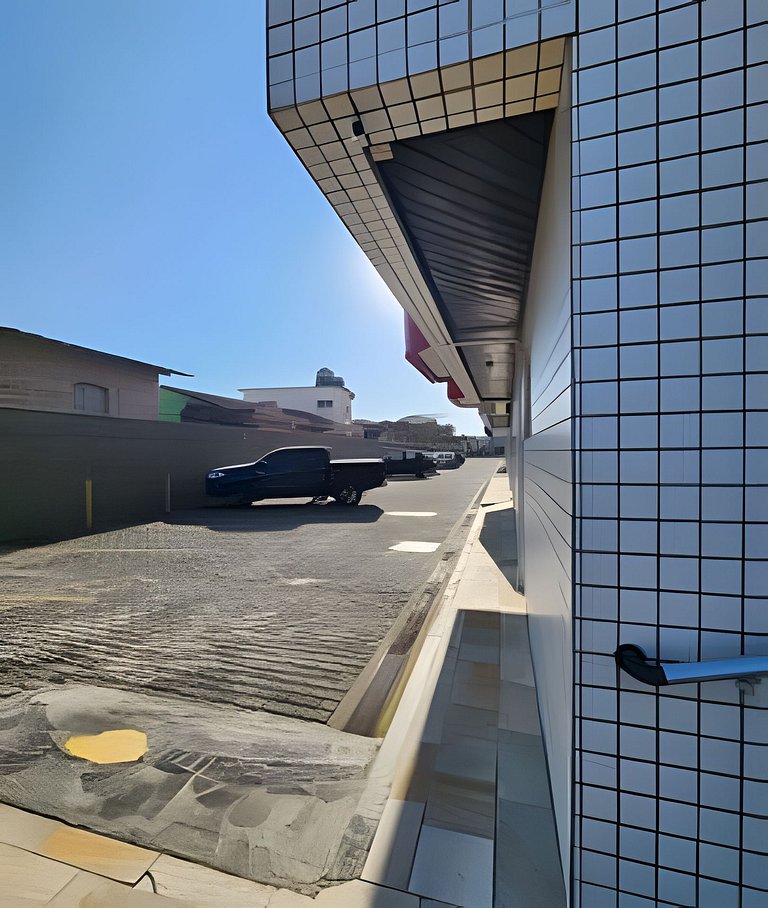 Apto Pé na Areia com Piscina – Centro Itanhaém