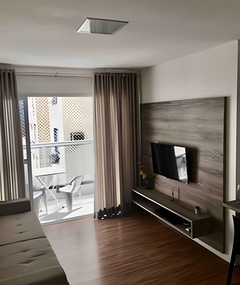 Apto na quadra da praia – Ponta da Praia – Santos