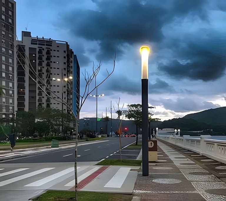 Apto na quadra da praia – Ponta da Praia – Santos