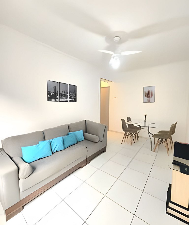 Apto a metros da praia – Boqueirão – Santos