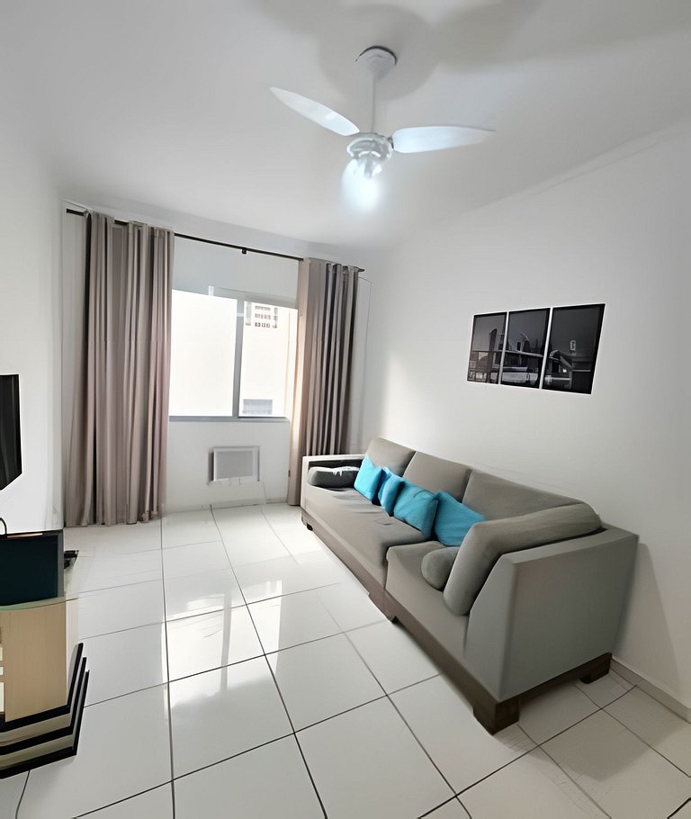 Apto a metros da praia – Boqueirão – Santos