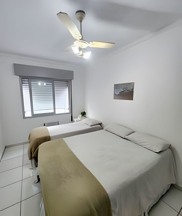 Apto a metros da praia – Boqueirão – Santos