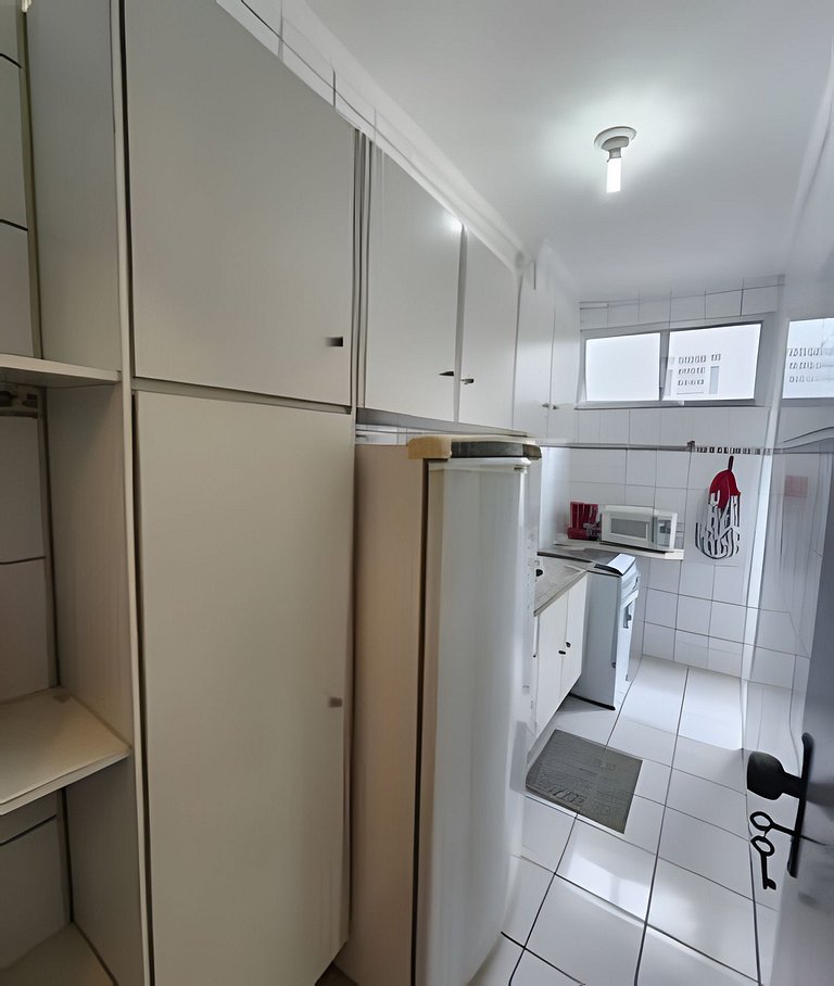 Apto a metros da praia – Boqueirão – Santos